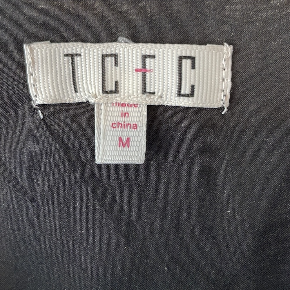 TCEC Dress - Picture 3 of 4